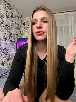 adel_secret's cam snapshot