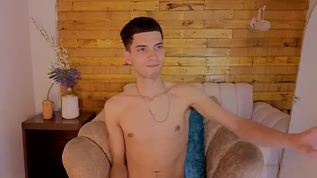 prettyboyy_13 live sex cam