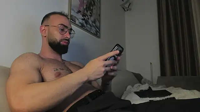 MichaelMasterss live sex cam