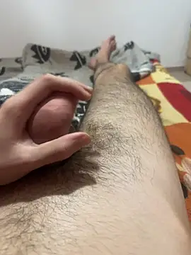 Grossebite2905 live sex cam