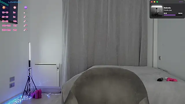 __Milana____'s cam snapshot