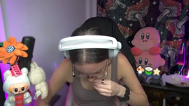 SpaceCowWhore's cam snapshot