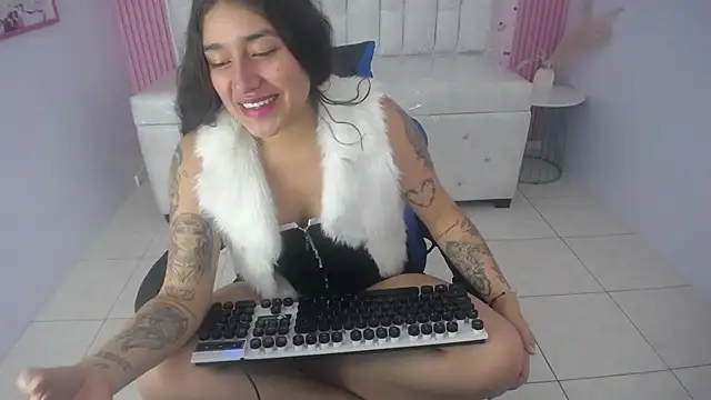 scarleth_sweet_s's cam snapshot