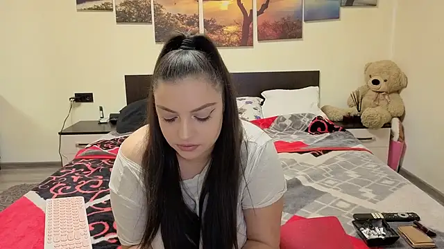 adelline live sex cam