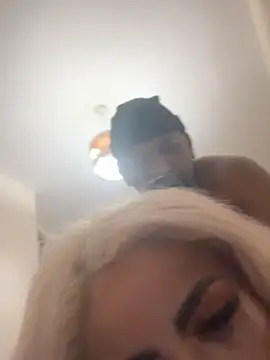 zara_bellexx live sex cam