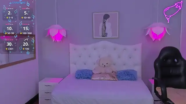 Lisa7_7 live sex cam