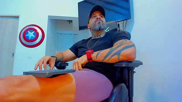 JoshRigby live sex cam