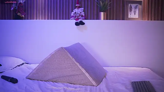 GabyRose9 live sex cam