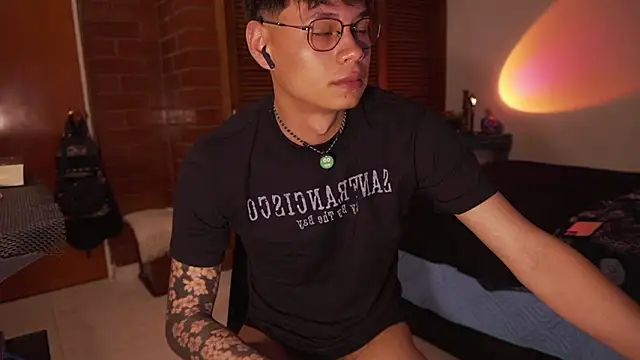 Heliero live sex cam