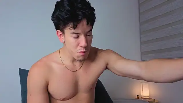 maxxcooper1 live sex cam