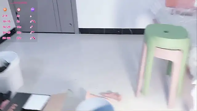 Lucky-xiuxiu's cam snapshot