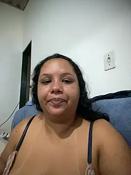 Bigostosa live sex cam