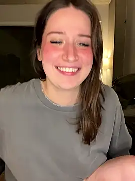 nerdynina live sex cam