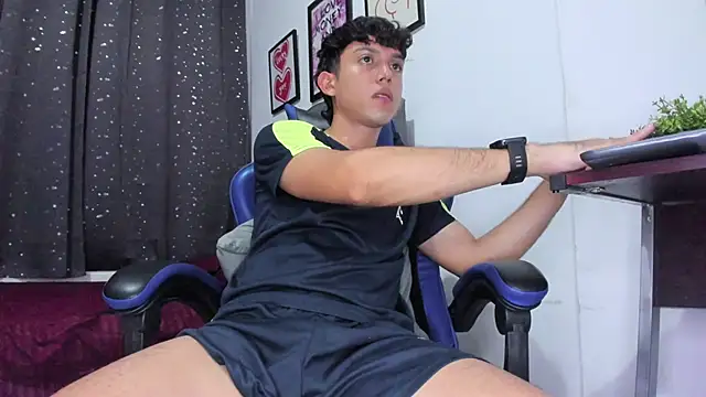 The_skinnyguys live sex cam