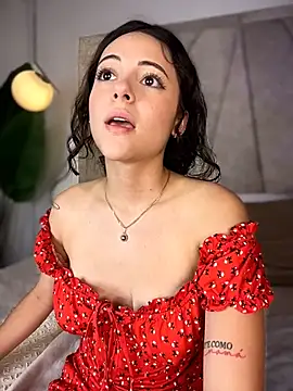 TeaseDollXXX's cam snapshot