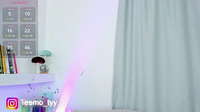 teemotwink live sex cam