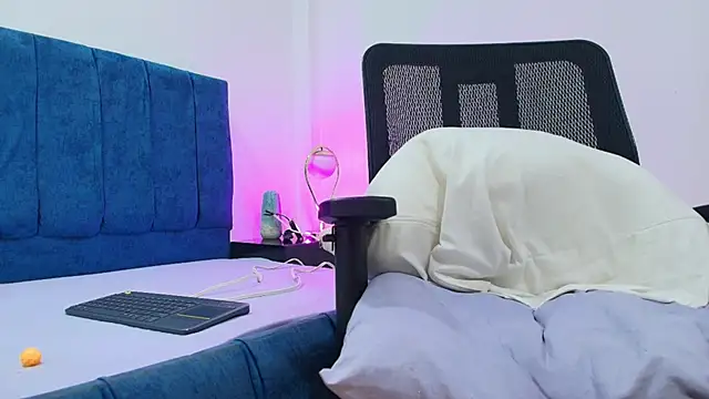 Skye_Moore live sex cam