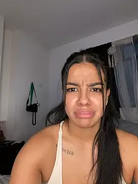 trianawhite's cam snapshot