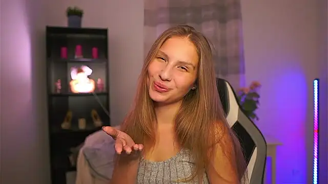 emmie_murray's cam snapshot