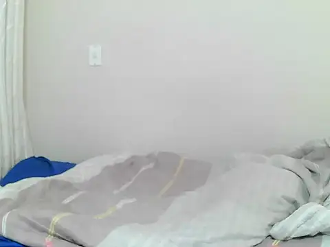 Blackmomma's cam snapshot