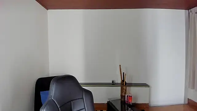 gabriella_live_'s cam snapshot