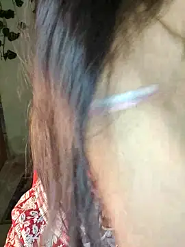 Madhubala01's cam snapshot