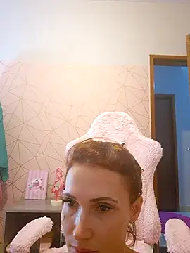 Irresistible24 live sex cam