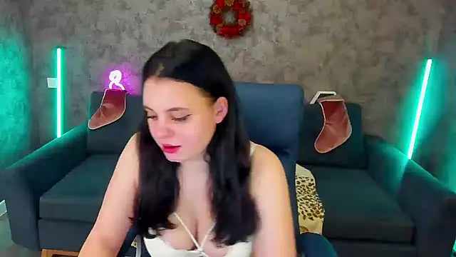 SnowWhiti's cam snapshot