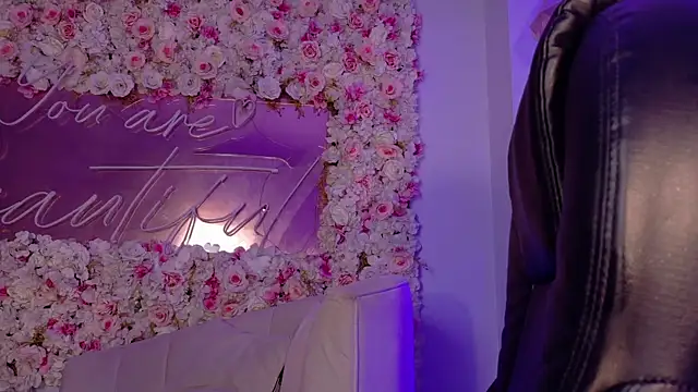 ViolettCastel's cam snapshot