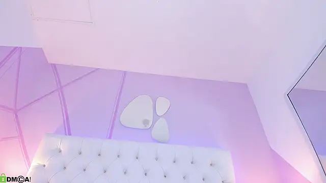 lunaa_hart's cam snapshot