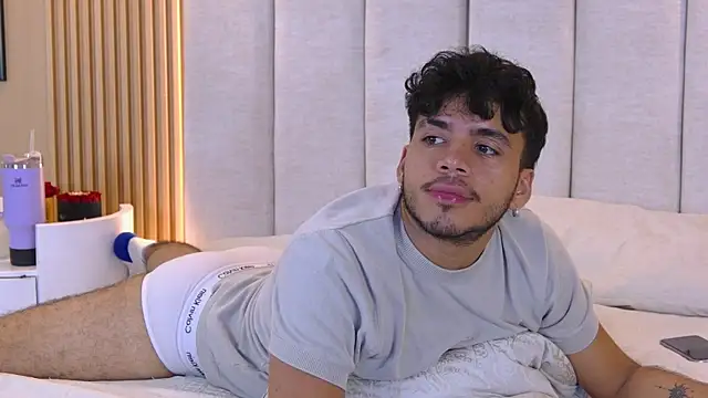 AlexanderJordan's cam snapshot