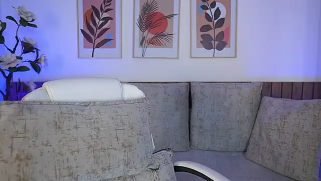 Emma_Walkerr_'s cam snapshot