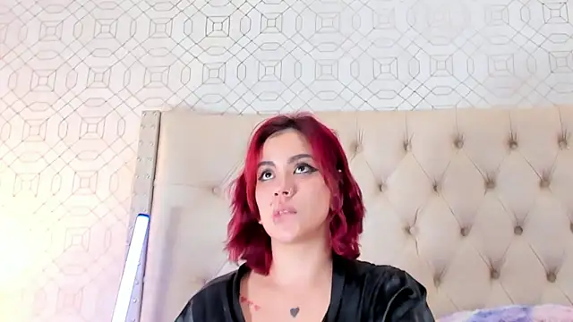 SuccubusDolly's cam snapshot