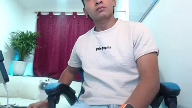 _Duvan_123's cam snapshot