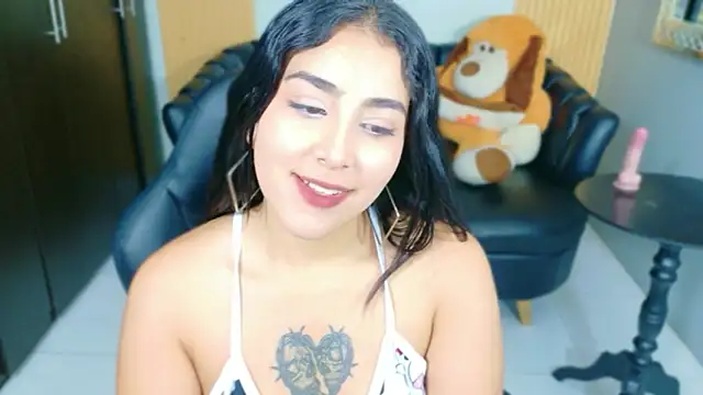 KittyMeaww's cam snapshot