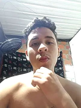 Zoe_axxelll live sex cam