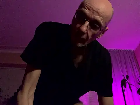 Bula94193 live sex cam