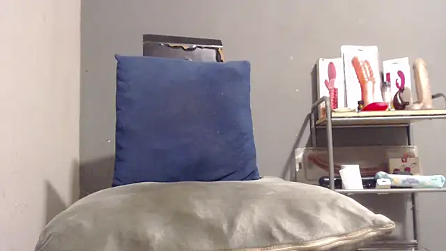 Amazing12inch live sex cam