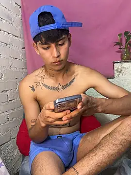 Lukas_strong live sex cam