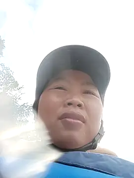 PhamPhung live sex cam