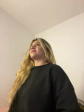 Felicity_Hops's cam snapshot