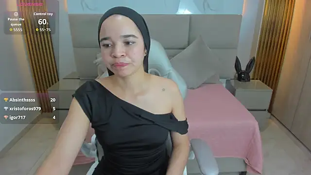 Keisha_jalal live sex cam