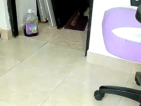 KarinaRows's cam snapshot