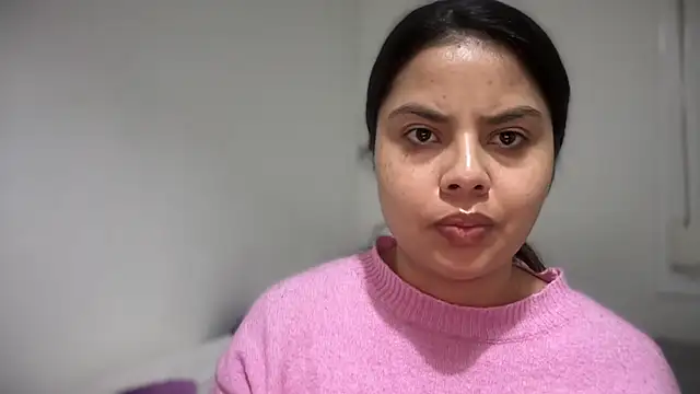 naughty__alexia's cam snapshot