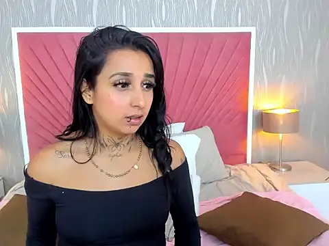 AlejandraVega's cam snapshot