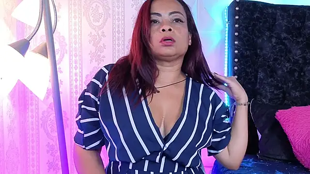 AliceHurlimane's cam snapshot