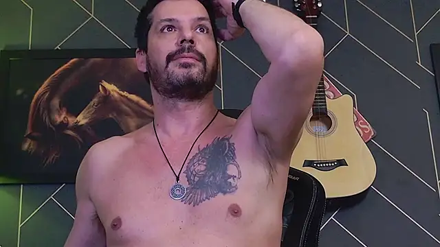 ChrisKox's cam snapshot