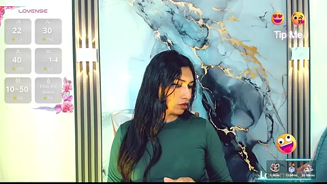 khiara_moretti live sex cam