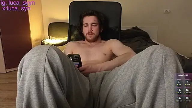 luca_syn's cam snapshot