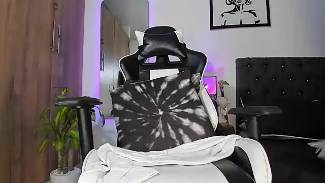 AlanNaughty live sex cam